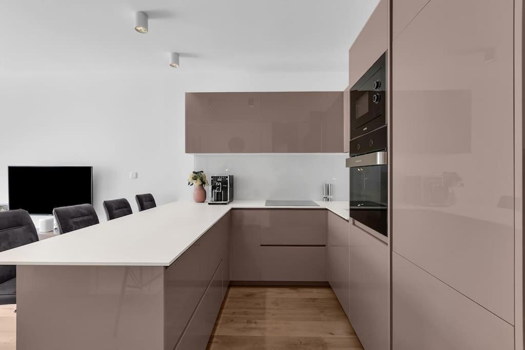 Apartment Dals - Makarska Exklusiv Tucepi Bagian luar foto
